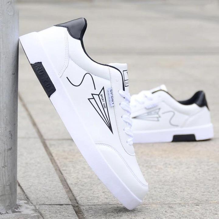 Men's Spring Casual Sneakers Lightweight Comfortable Flats